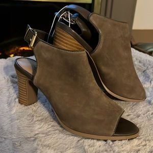 Bass Block Heels